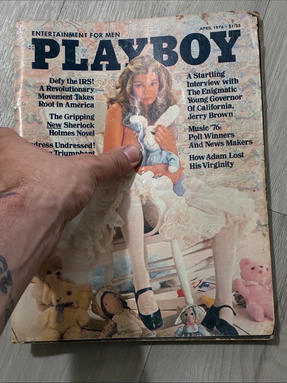 Playboy Magazine - April 1976